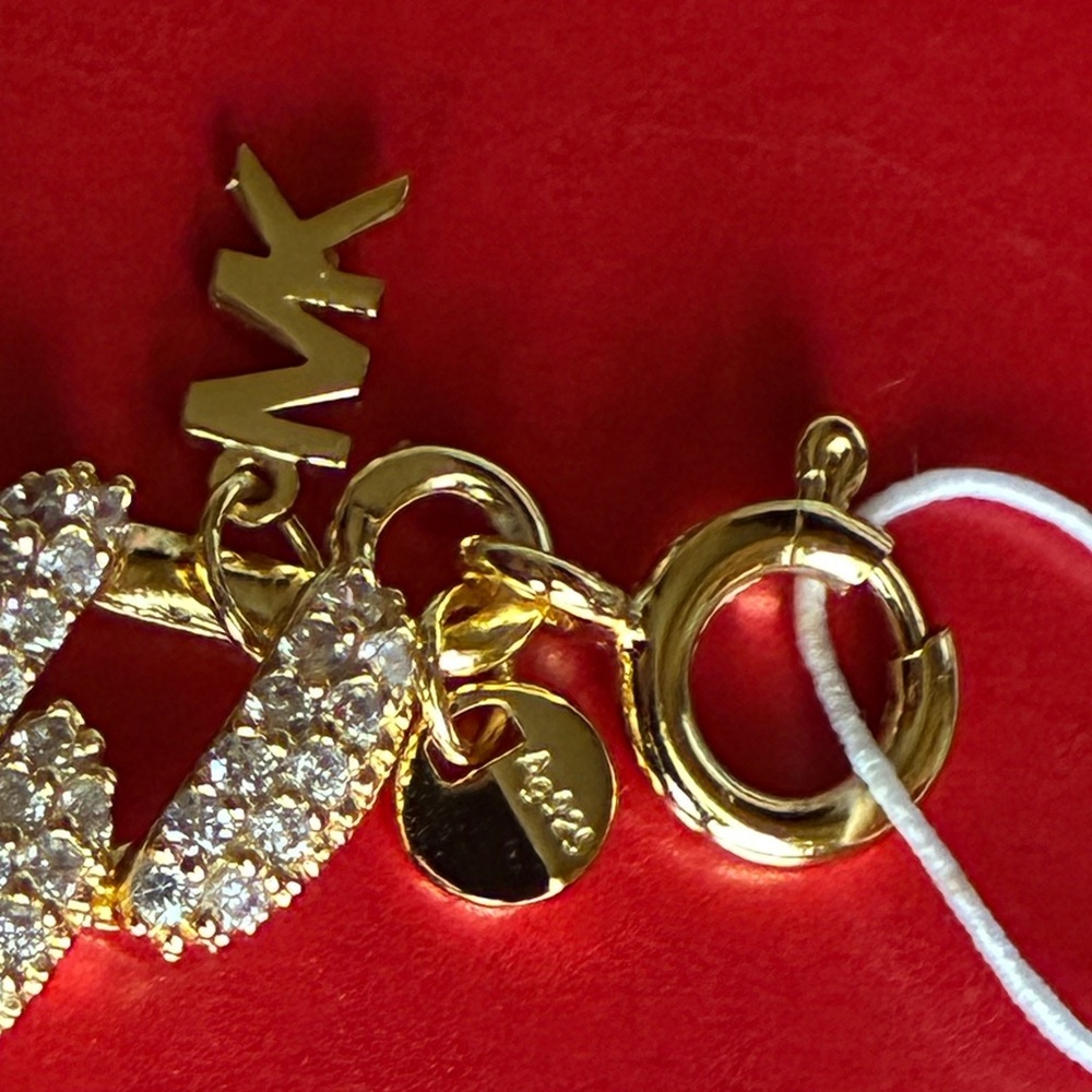 Michael Kors Gold Textured Bracelet, 925 Silver bracelet. - Picture 5 of 8